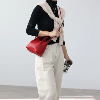 Дамски чанти през рамо от естествена кожа, луксозна скъпа чанта с малки размери, Мека чанта през рамо 2024, Ново записване, дизайнерски стил