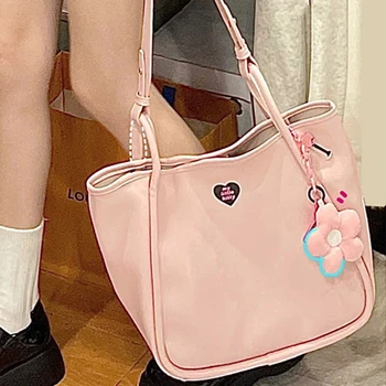 Качествени дамски чанти-тоут със сърца, големи голям училищна чанта през рамо за купувачите, однотонная мека изкуствена кожа за женските чанти в цветенце