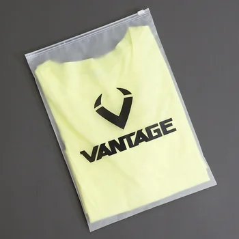 Пакети с цип от EVA PVC собствен дизайн, прозрачни найлонови торбички с логото и матово бял за опаковане на дрехи, найлонови торбички с цип.