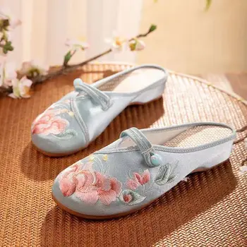 Пролетно-летни дамски обувки Baotou в етнически стил, домашни чехли от коприна, сатен-плат с бродерия, ежедневни чехли